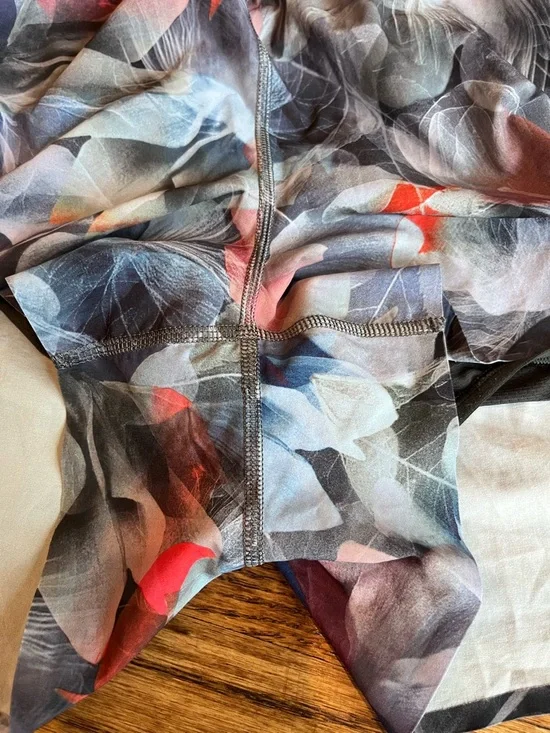 lululemon Fast and Free Butterfly High Rise Classic 3” Shorts - Picture 5 of 8